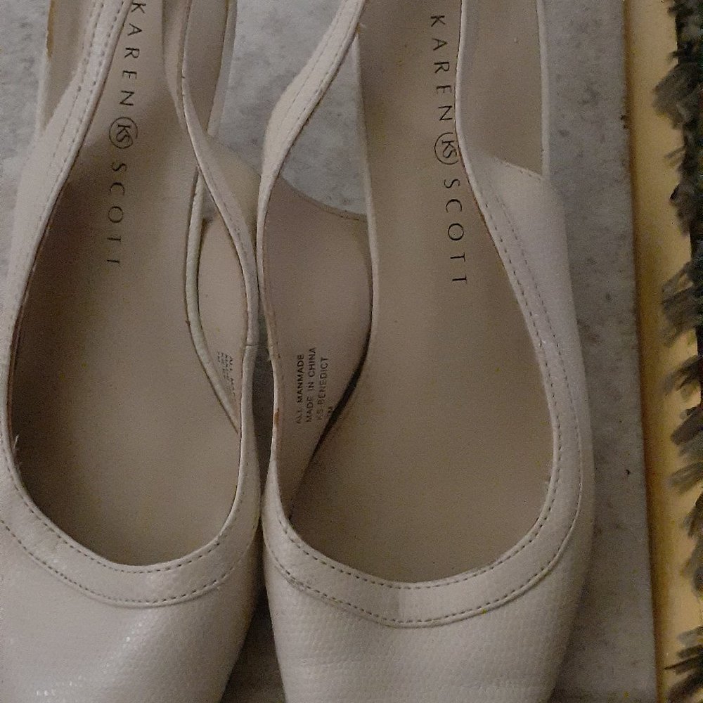 Karen Scott Women's Benedict Elegant Slingbacks 7